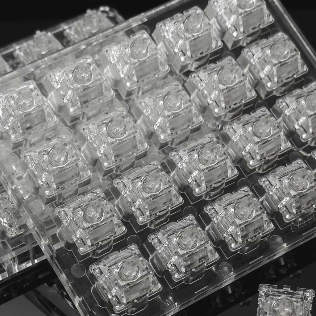 UR Ice Magnetic Extreme Switch – Gaming Keyboard Bluetooth recenzja i cena