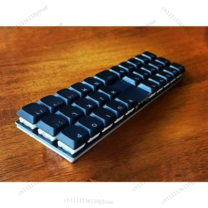 P31n/P30a Low Profile Keyboard – Gaming Keyboard Mini Mechanical recenzja i cena