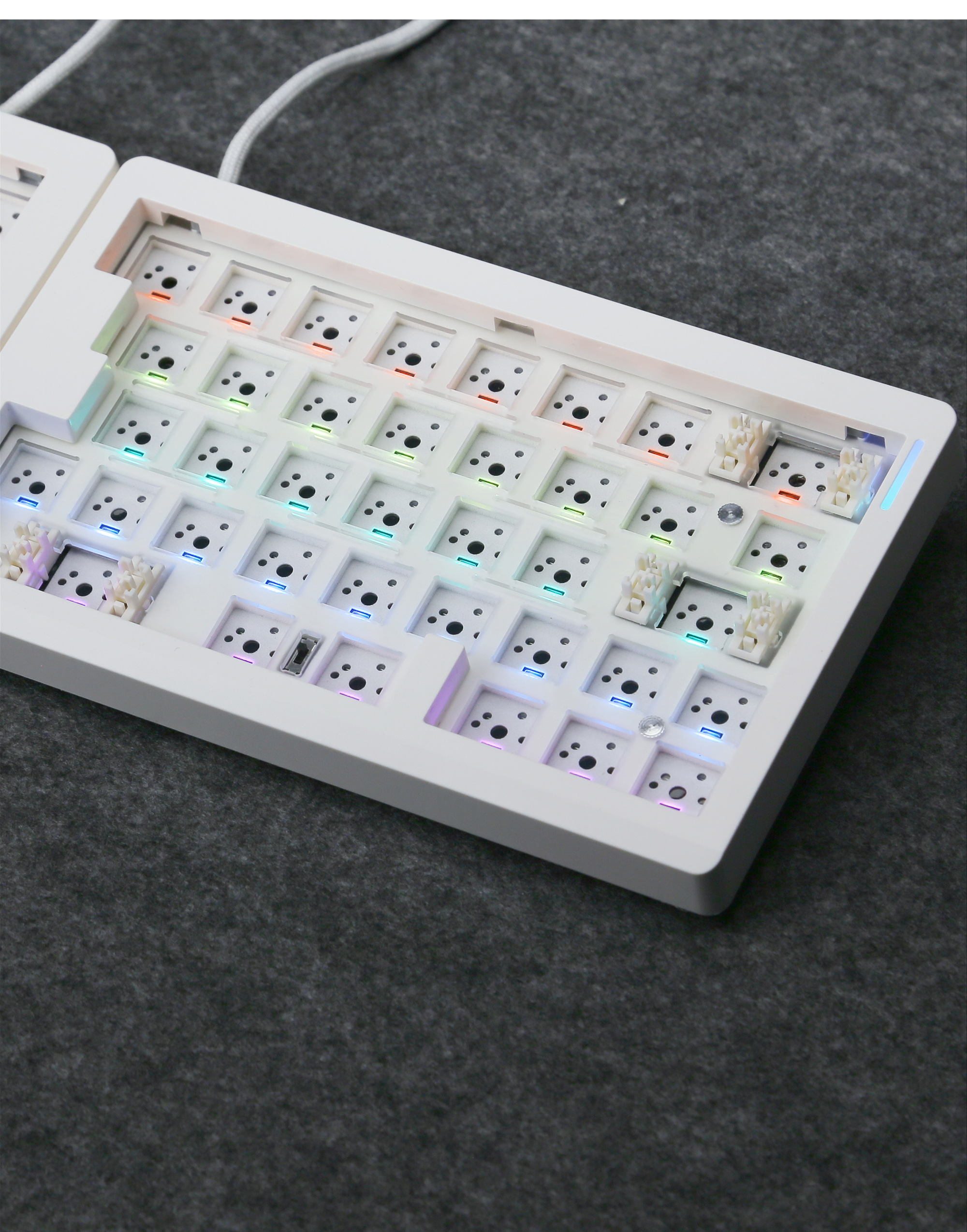 ZUOYA GMK70 VIA/Qmk separate G – Gaming Keyboard Bluetooth recenzja i cena